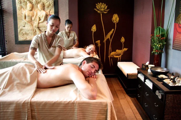 Phòng trị liệu của một spa mát xa cổ vai gáy